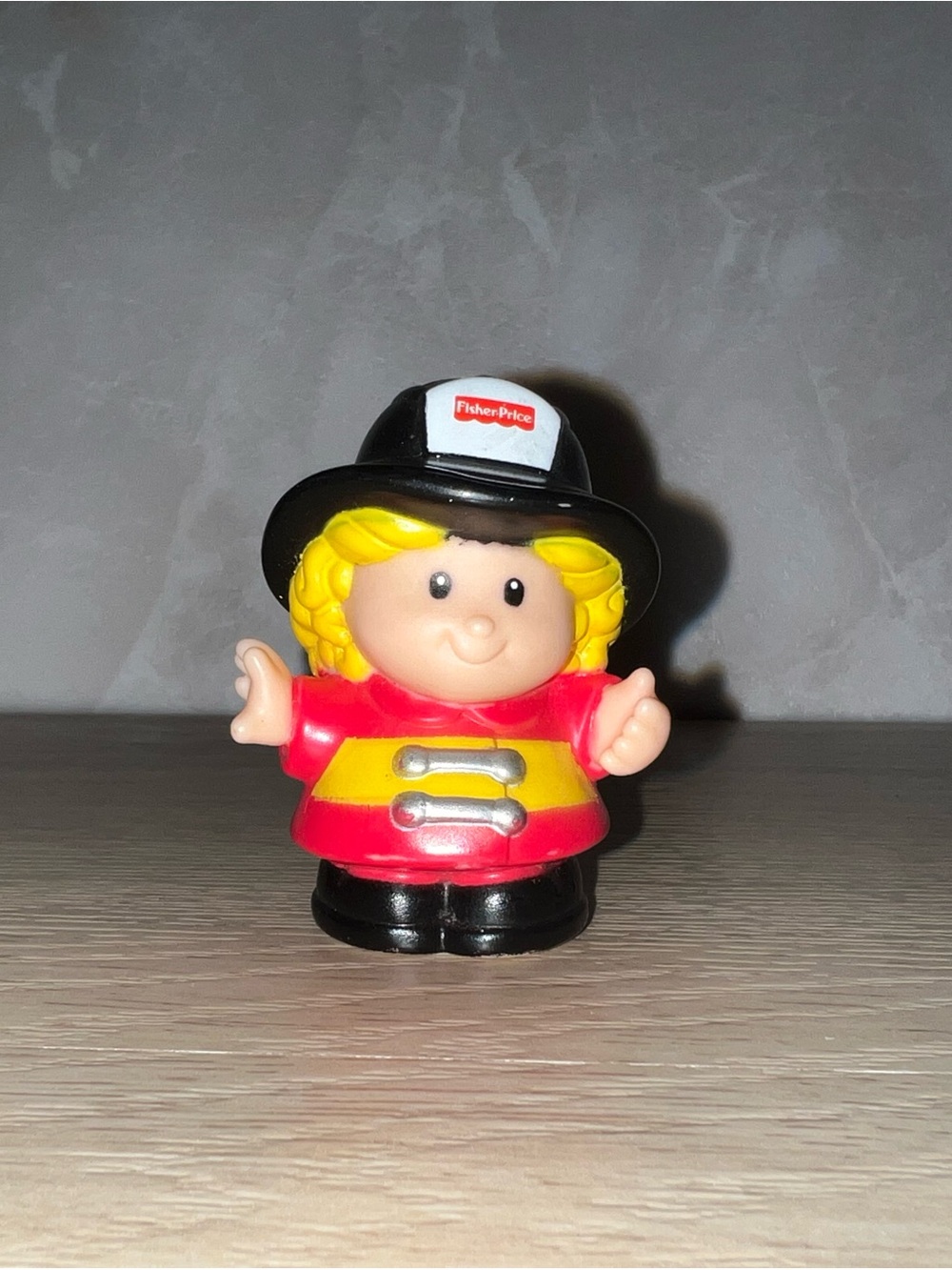 Fisher-Price Little People Firefighter Figure (2000) | 3/$20